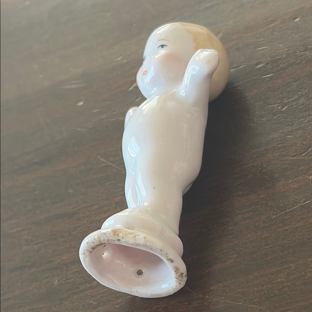 Vintage Porcelain Doll Figurine Cupie doll  head for pin cushion - Picture 4 of 10